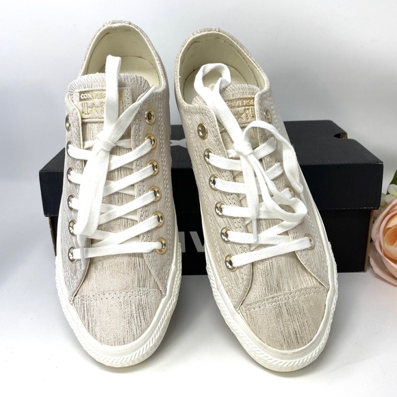 🌸 Sale 🌸 Converse Ctas Metallic Egret Suede Low Top Women's Size 9 561647C - Picture 4 of 8